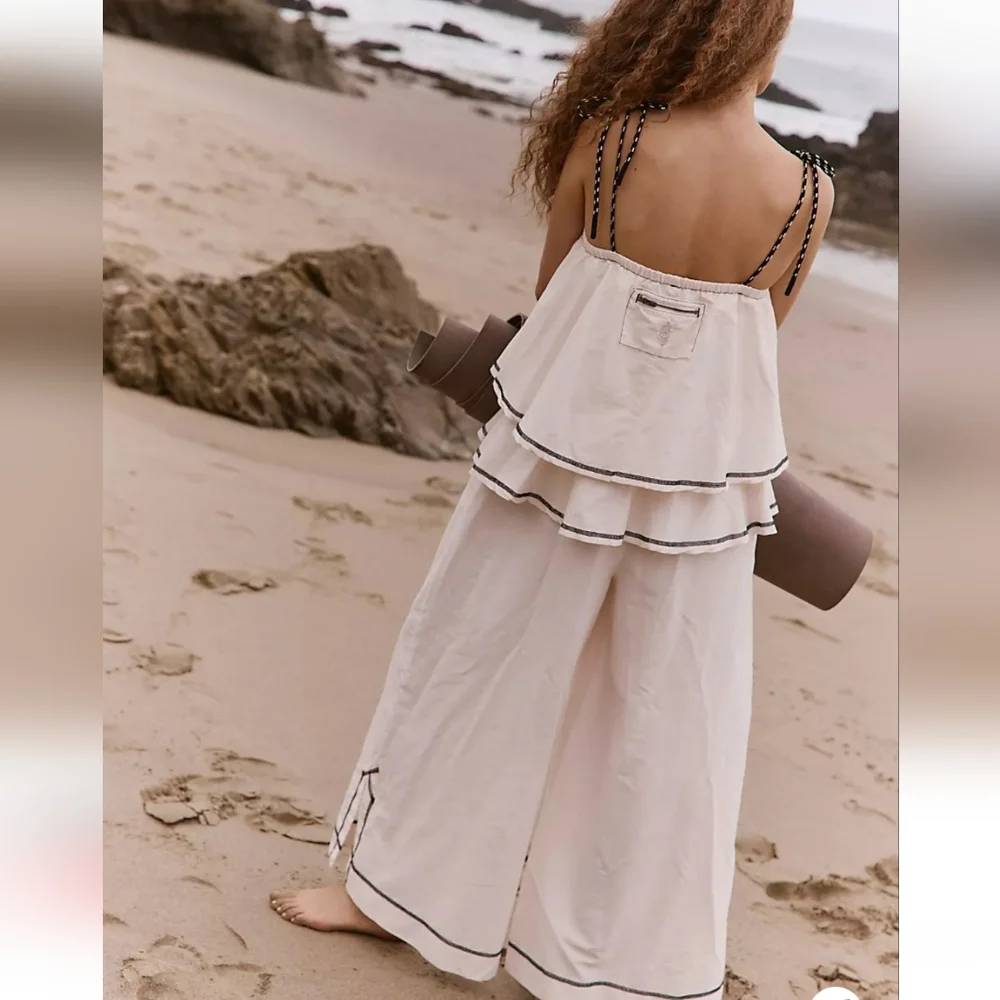 New Free People Movement Warm Down One Piece Ivory Size Small NWOT - Picture 3 of 10